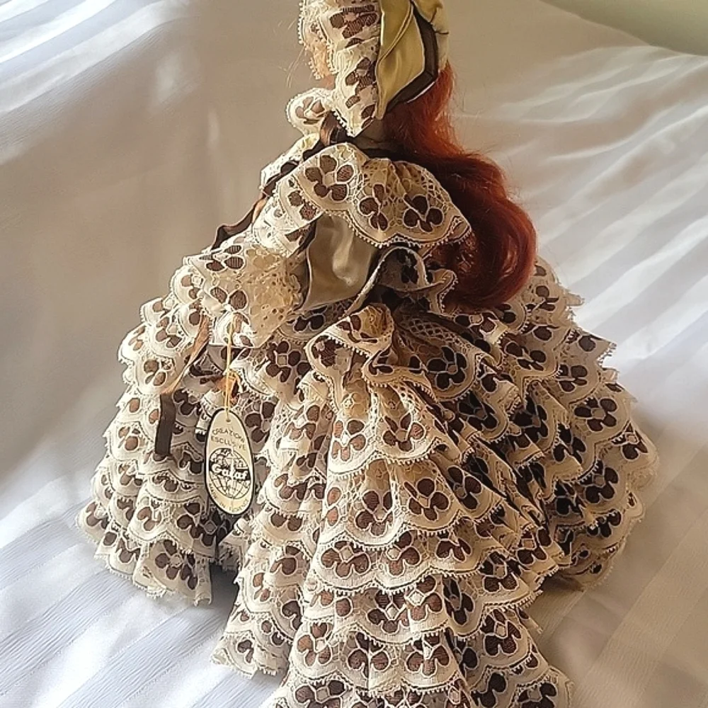Babbola da Creazioni Esclusive Letto Begy Doll, Made in Florence, Italy